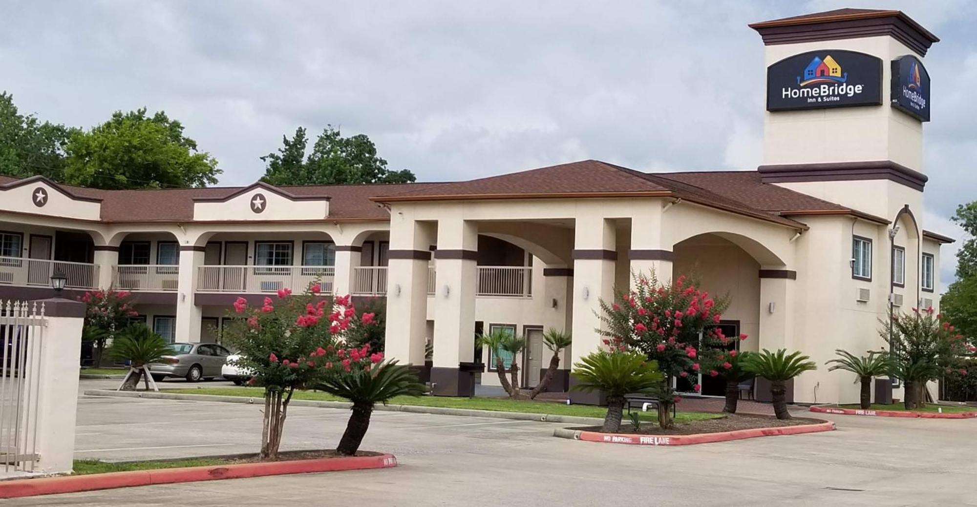 Homebridge Inn And Suites Beaumont Exterior photo